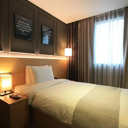 Vella Suite Hotel Suwon Exterior photo