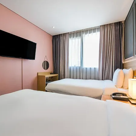 Vella Suite Hotel Suwon Exterior photo