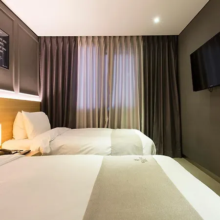 Vella Suite Hotel Suwon Exterior photo