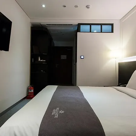 Vella Suite Hotel Suwon Exterior photo